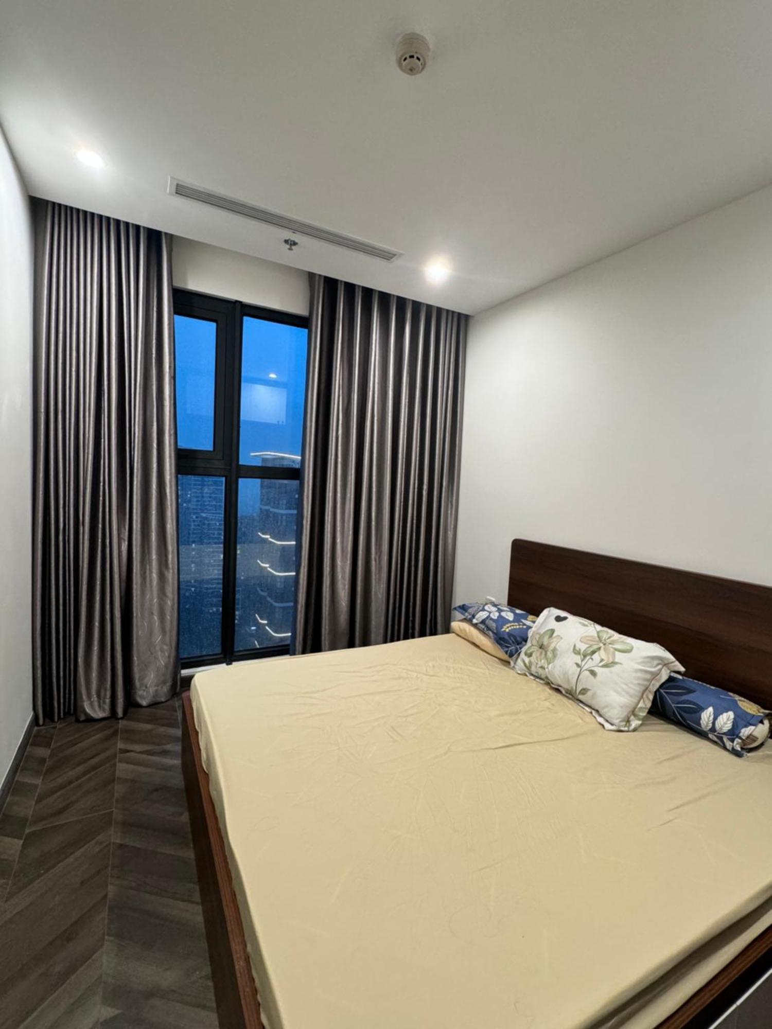 Căn hộ Vinhomes Quan 9 1pn The Berverly Doi Dien Cong Vien